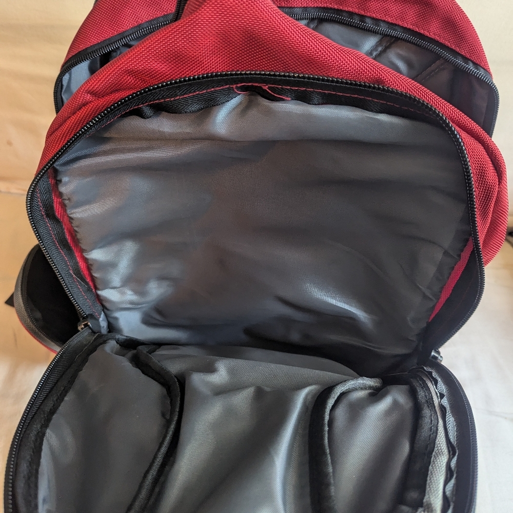 FUL backpack - Picture 3 of 5